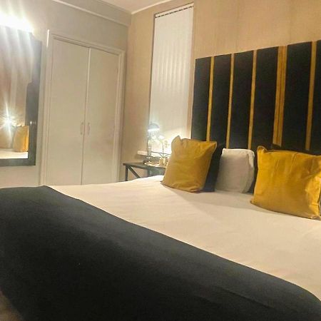 *Luxury 9Ine Lush Jacuzzi Apartment & Balcony* Birmingham Dış mekan fotoğraf