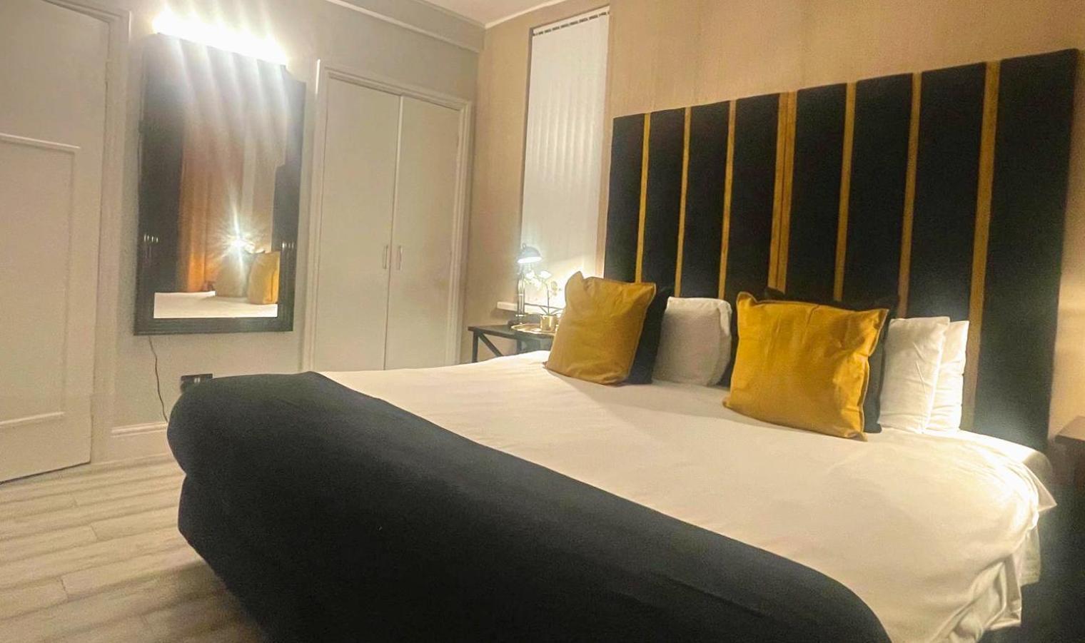 *Luxury 9Ine Lush Jacuzzi Apartment & Balcony* Birmingham Dış mekan fotoğraf